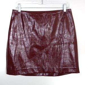 🆕 Express Mini Skirt - Faux leather look Maroon